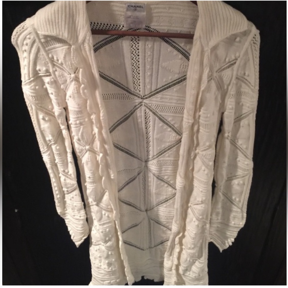 CHANEL White Long Cardigan 34